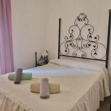 Semesterbostad Juderia House In *